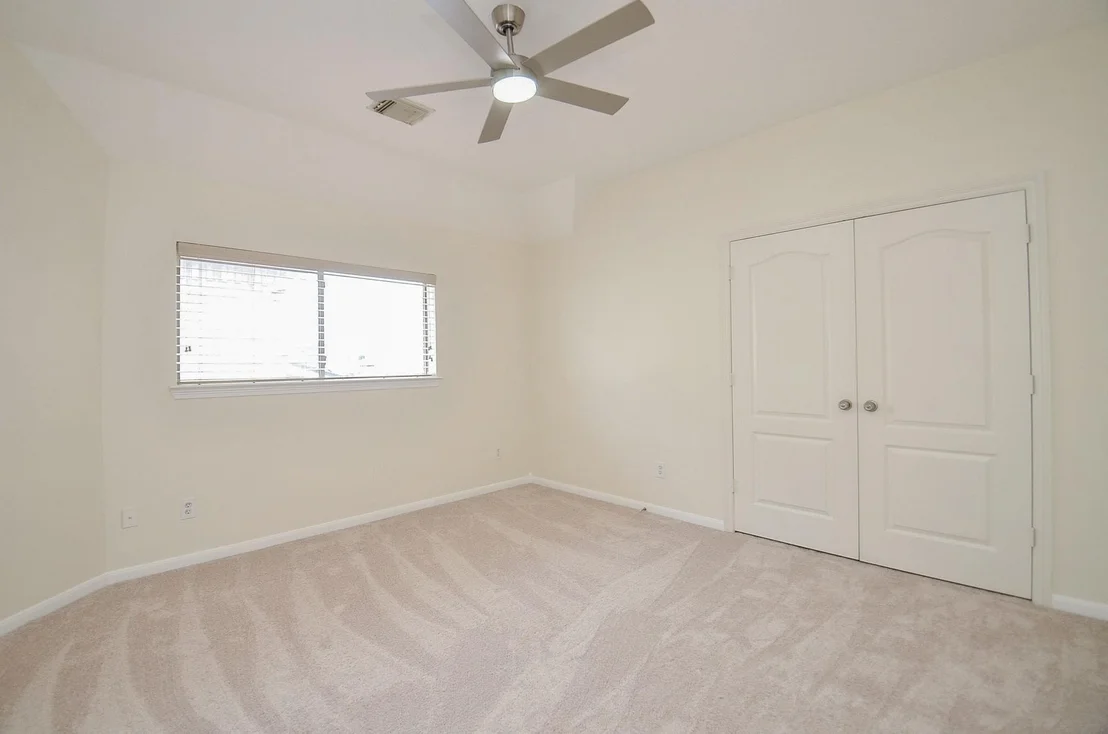Photo of 2735 Driftwood Drive