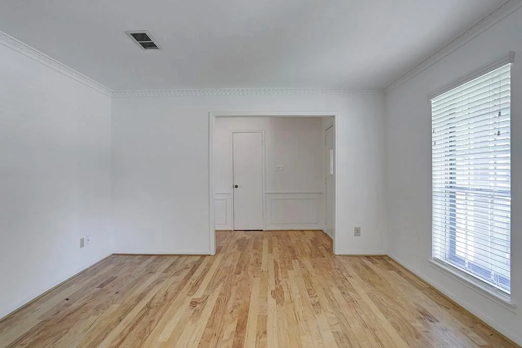 Photo of 12426 Attlee