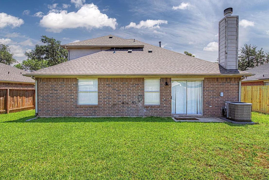 Photo of 6375 Crossway Drive