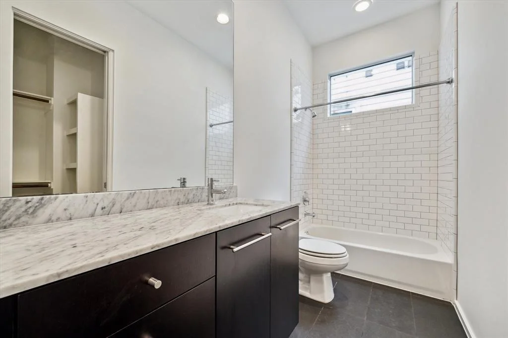 Photo of 4307 Lillian Street