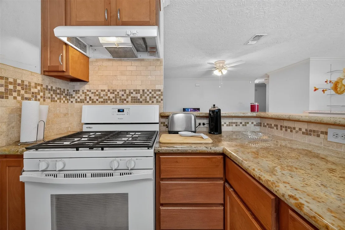 Photo of 10506 Sagebriar Drive