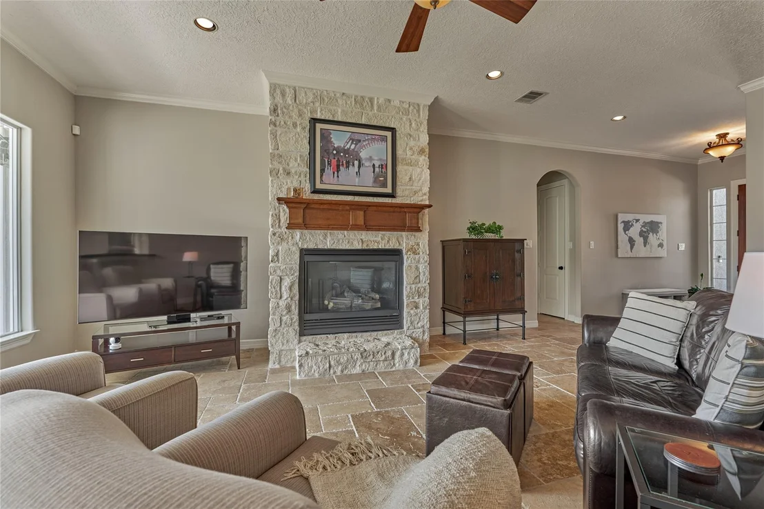 Photo of 12323 Longmire Cove