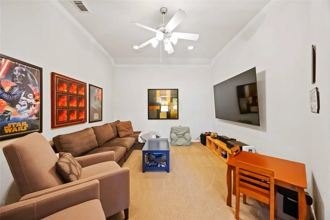 Photo of 27 Highclere Park Drive