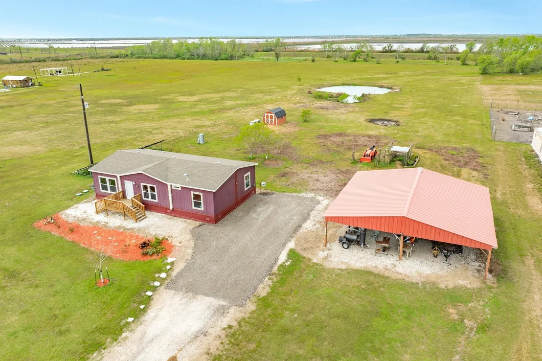 Photo of 1886 County Road 212