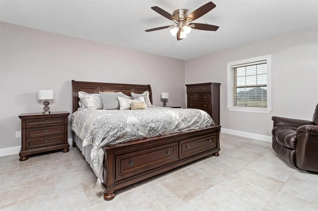 Photo of 7924 Golfhill Drive
