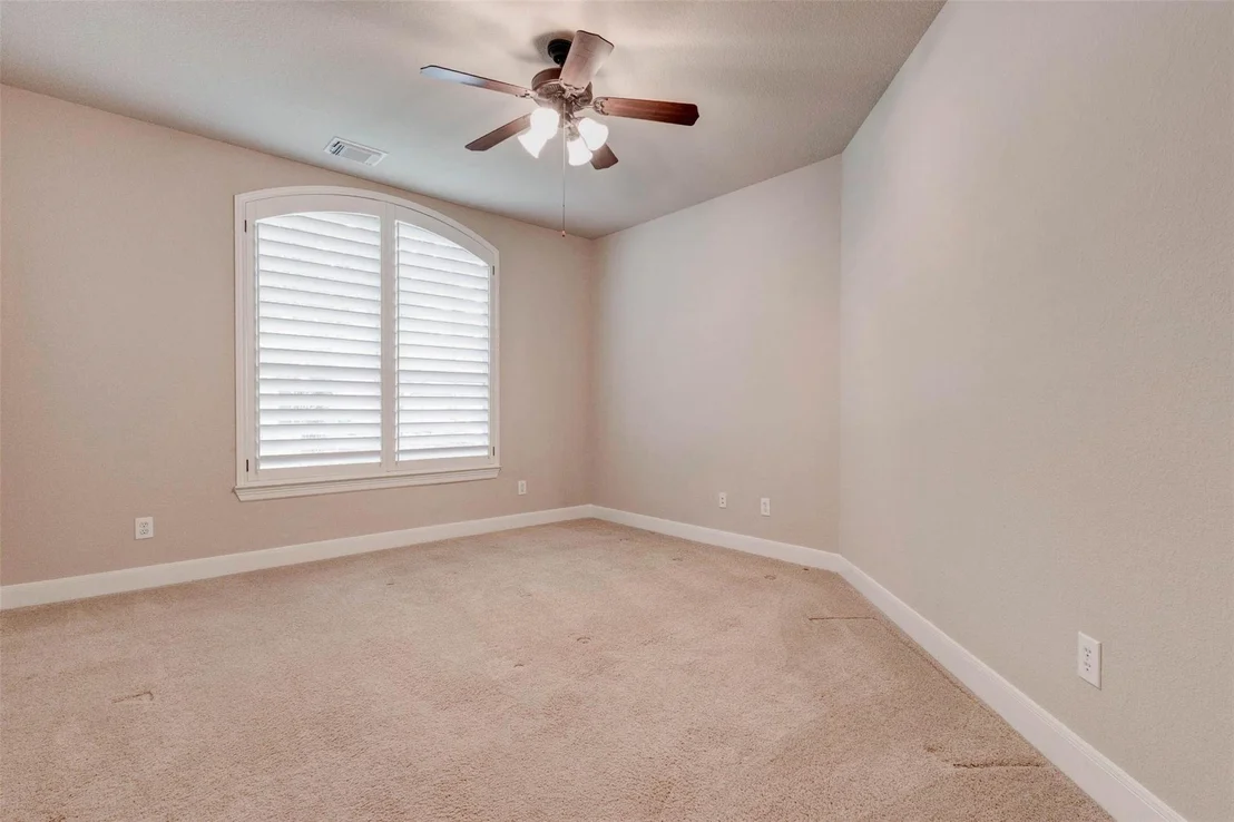 Photo of 9410 Lily Glen Lane