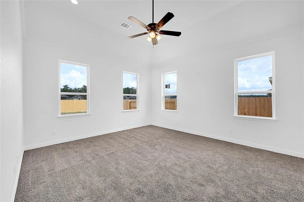 Photo of 214 Alder Loop