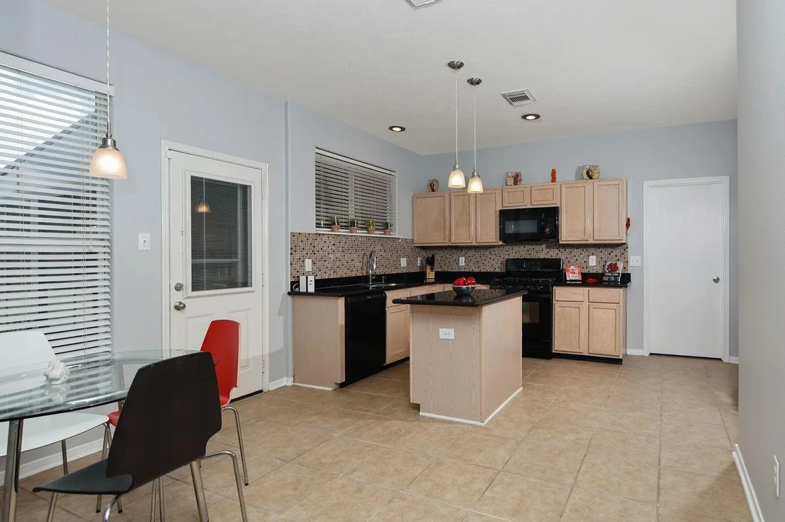 Photo of 8818 Willow Spur Drive