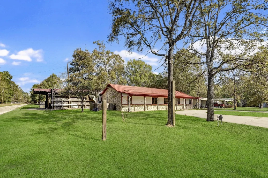 Photo of 858 Big Hawg Dr