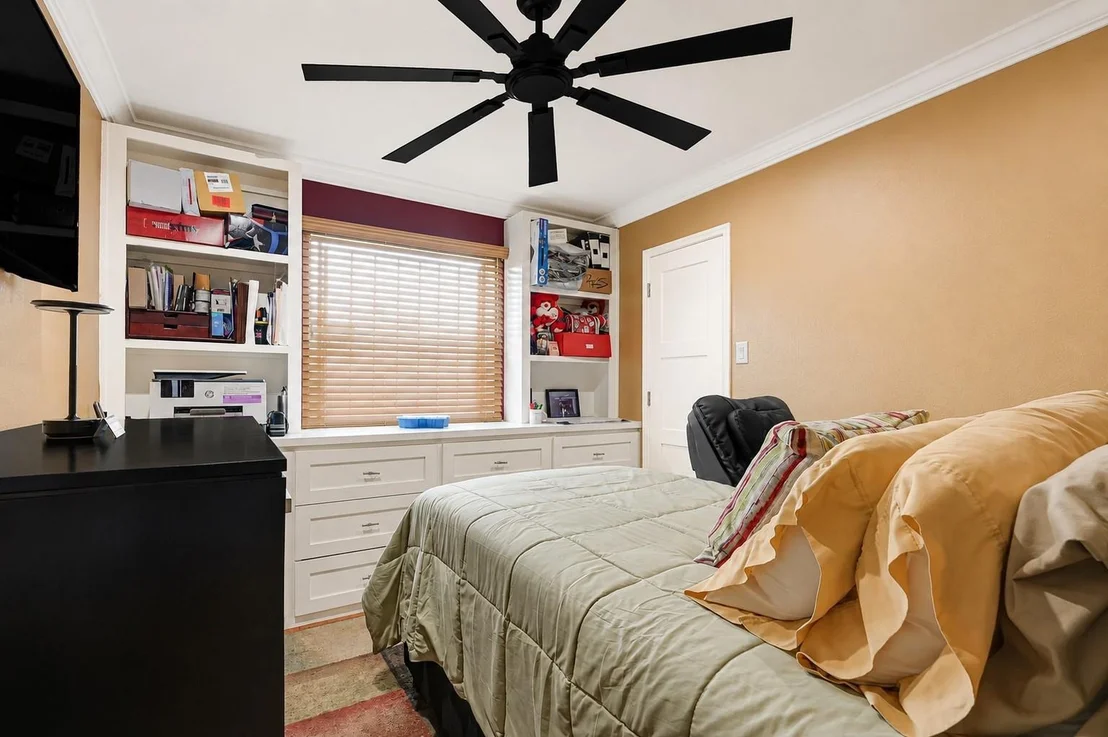 Photo of 1807 Strongs Court