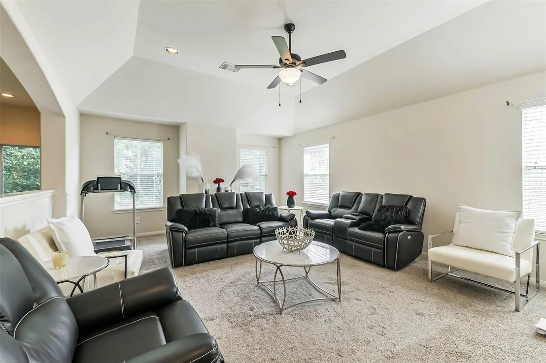 Photo of 8718 Rolling Rapids Road
