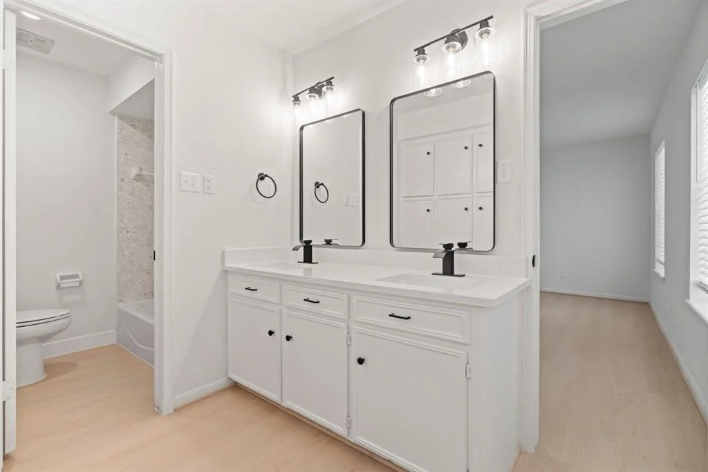 Photo of 8215 Twining Oaks Lane