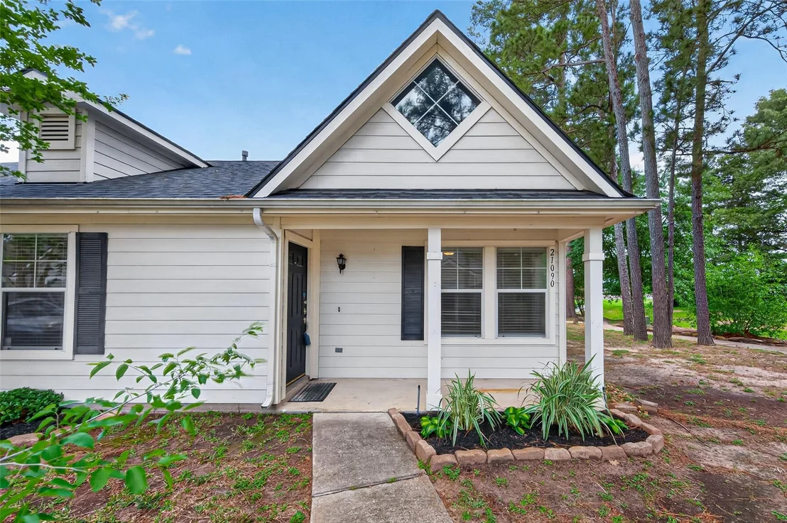Photo of 21090 Aldens Oak