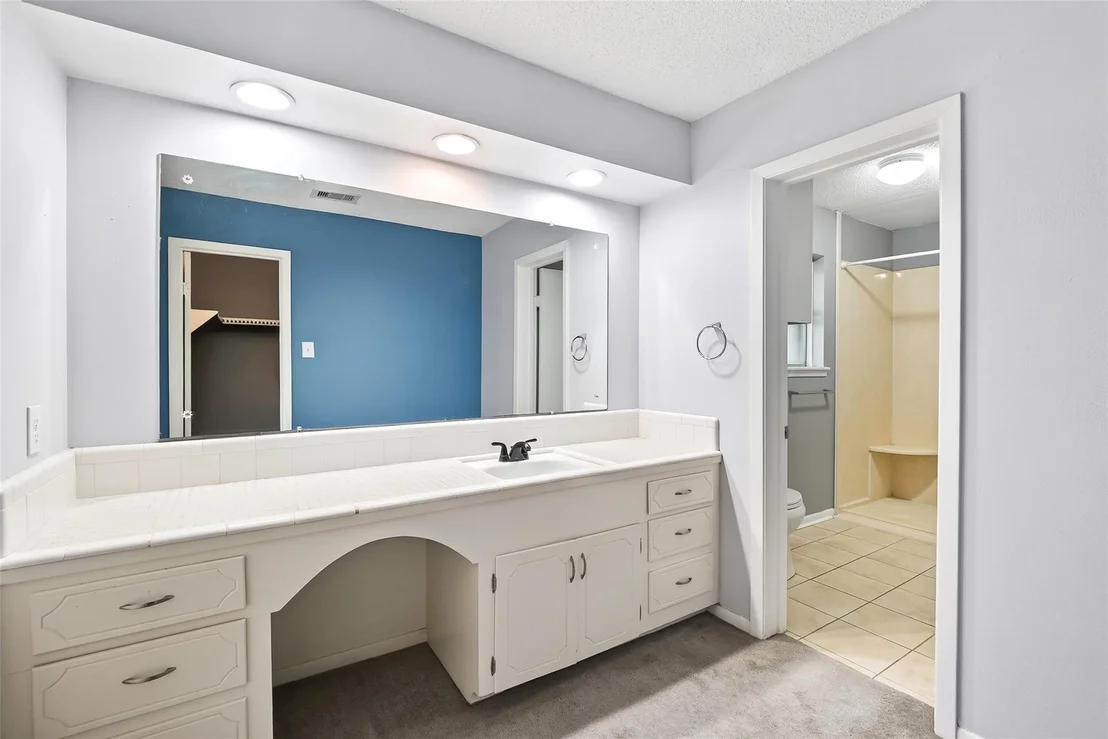 Photo of 12730 Eastbrook Drive