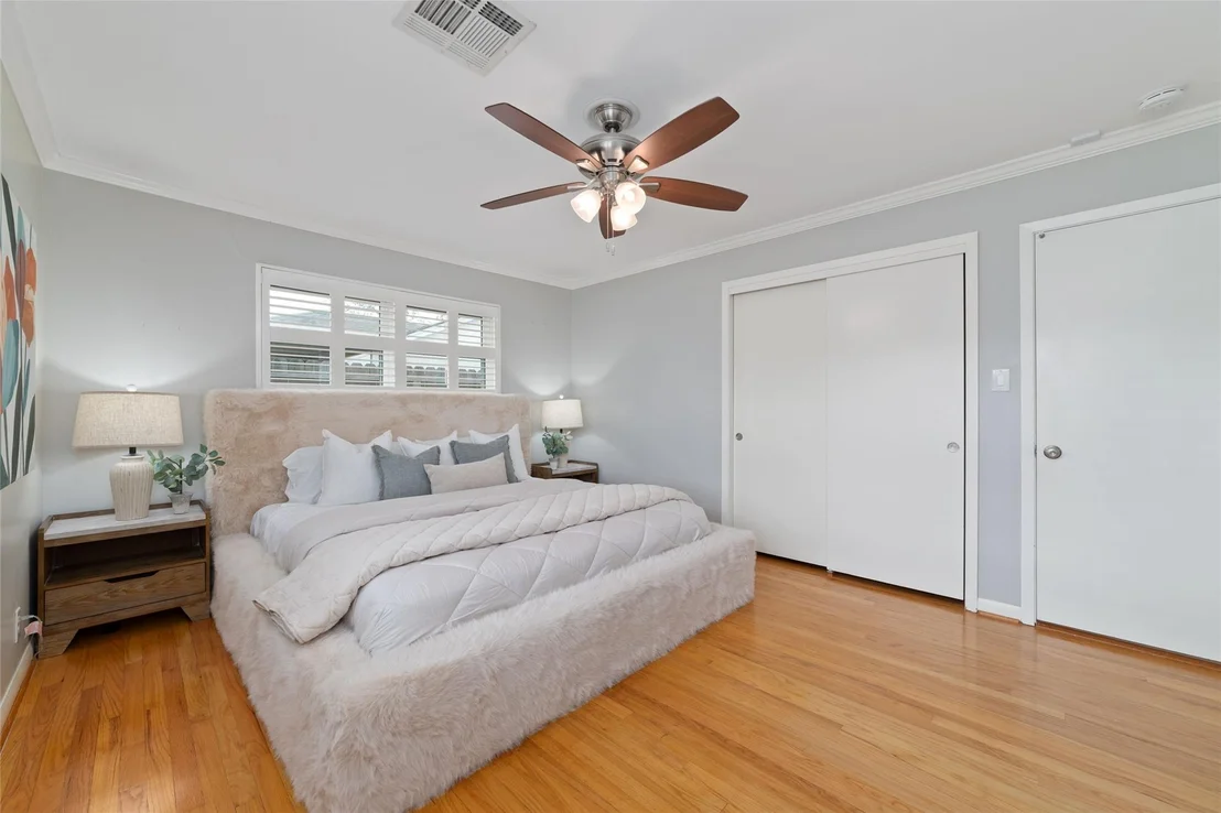 Photo of 2127 Lazybrook Drive