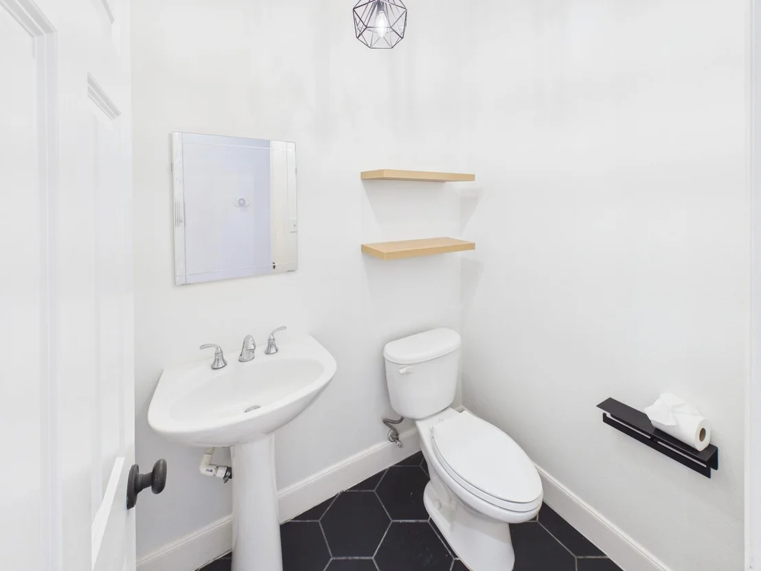 Photo of 10818 Almeda Park Drive