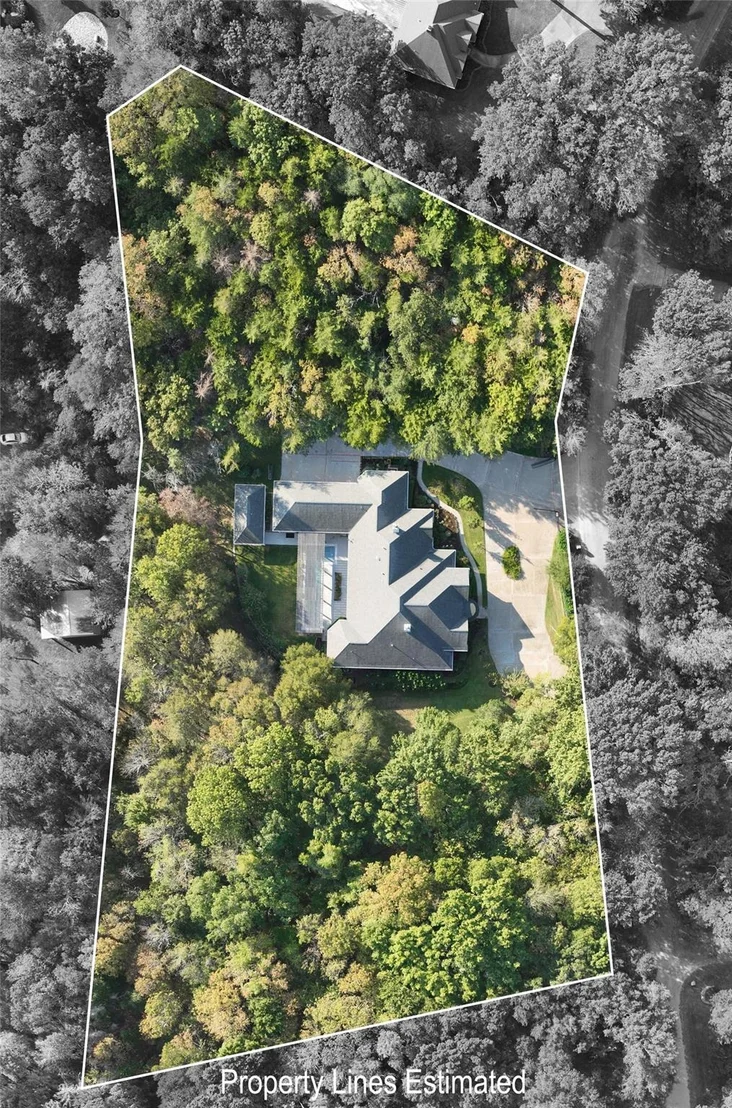 Photo of 851 Elm Drive