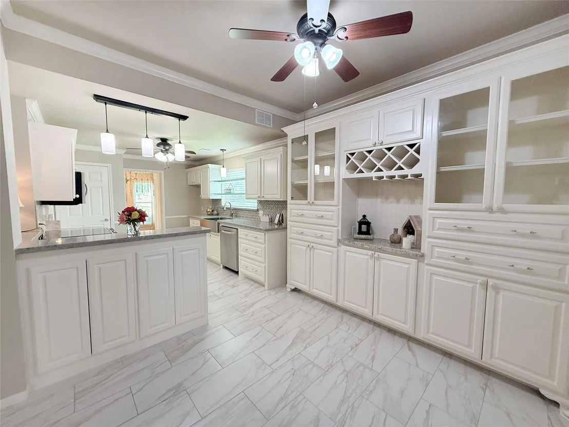 Photo of 205 Peppermint Drive