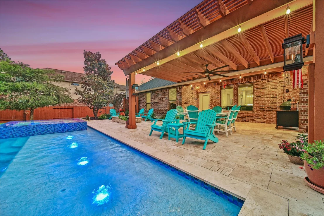 Photo of 280 Dawn Brook Lane
