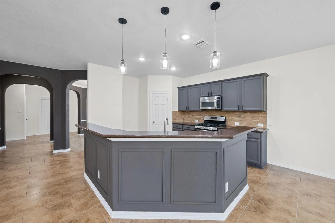 Photo of 2909 Castleton Bay Lane