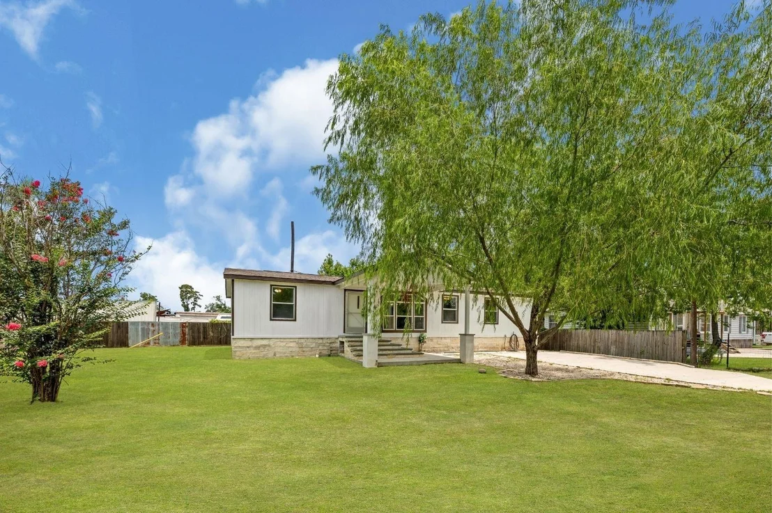 Photo of 9623 Meadowvine Drive