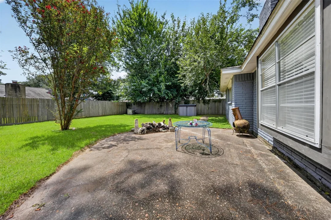 Photo of 23127 Harpergate Drive
