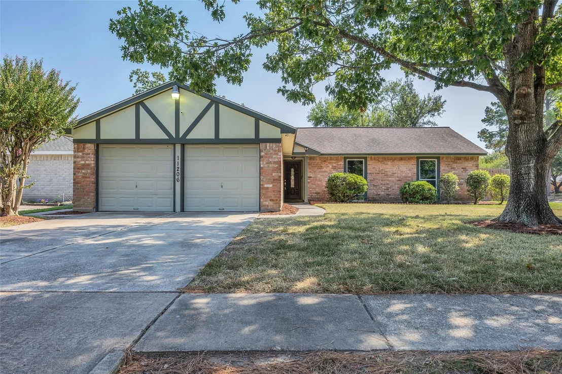 Photo of 11206 Loyola Drive