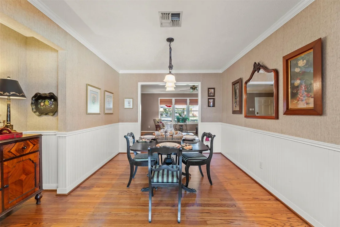 Photo of 815 Merry Lane