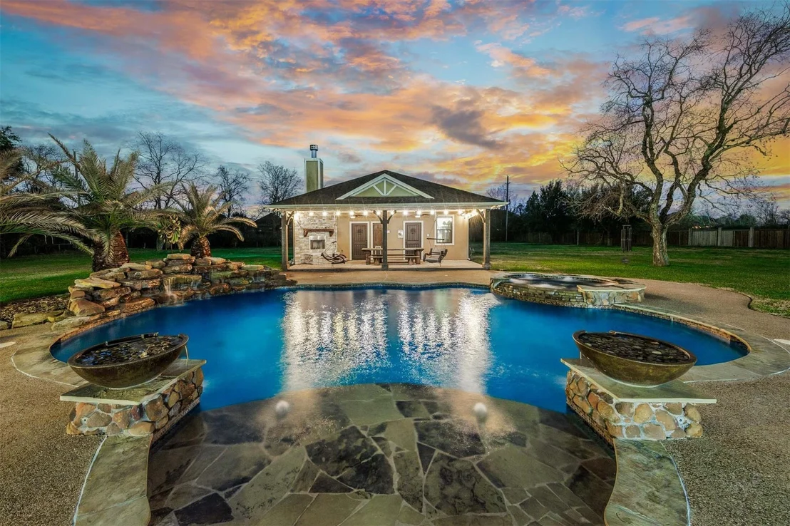 Photo of 26603 Meadow Lane