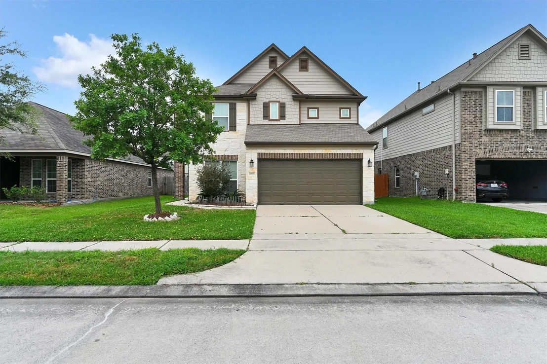 Photo of 10615 Chestnut Pathway