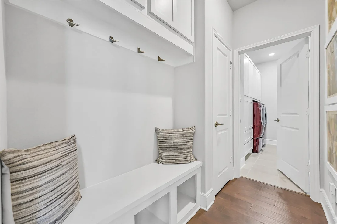 Photo of 1009 Tackett Court