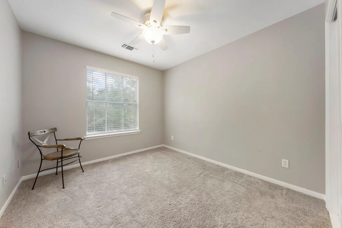 Photo of 123 Sheerborne Court