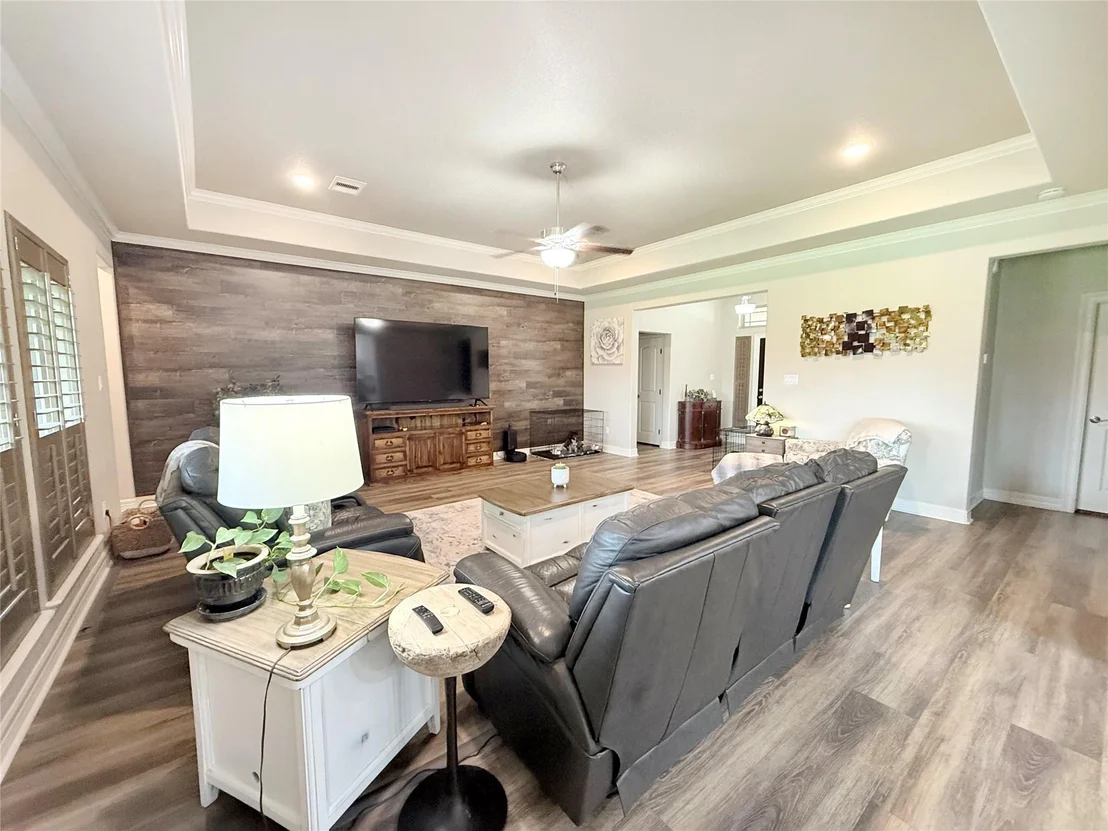 Photo of 313 Creekside Lane