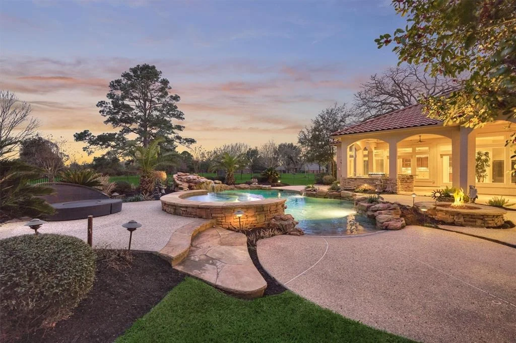 Photo of 22 Lake Estates Drive