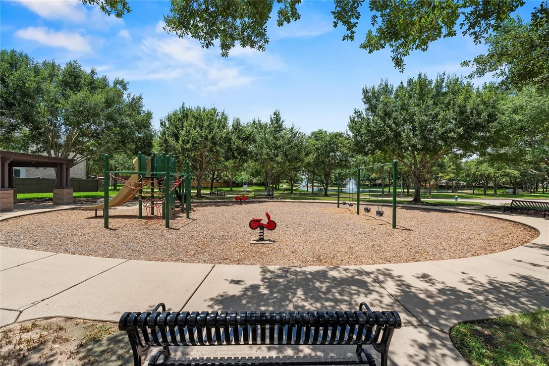 Photo of 20918 Field Manor Lane