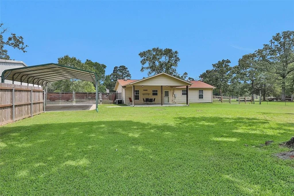Photo of 814 Whipporwill Road