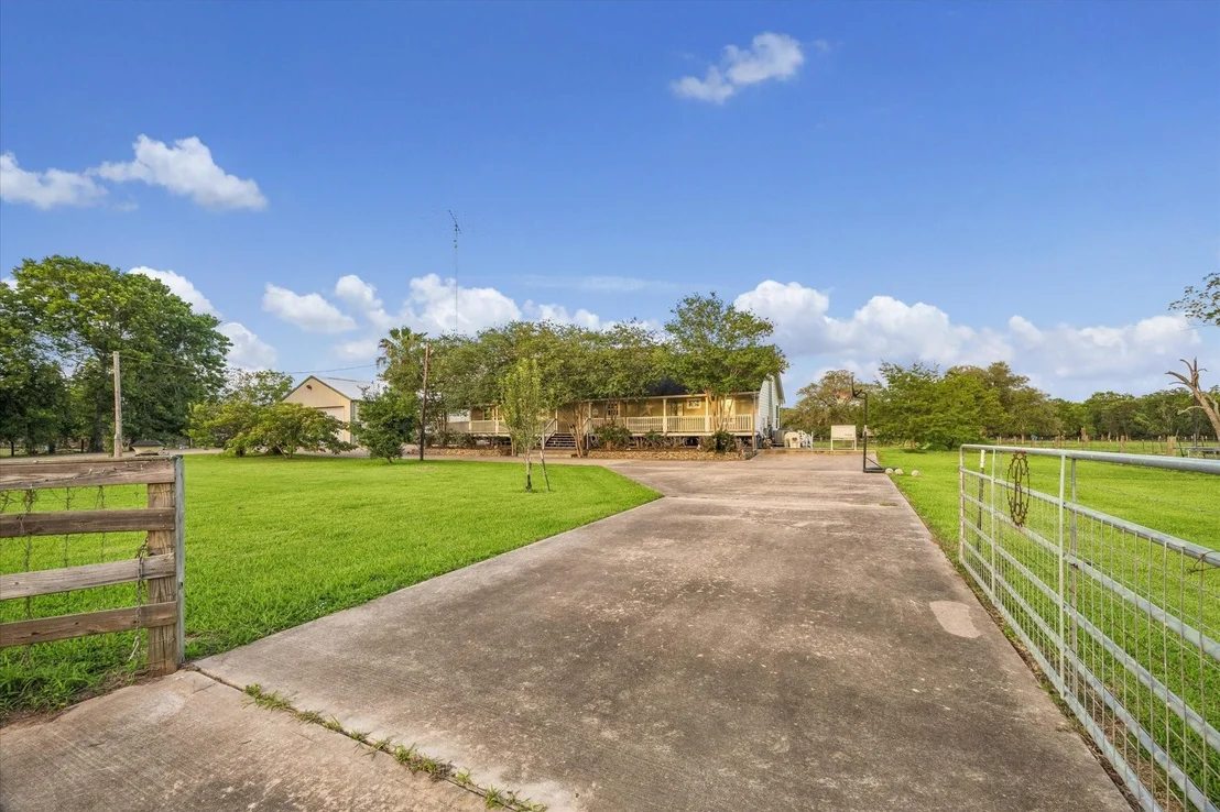 Photo of 3515 County Road 36