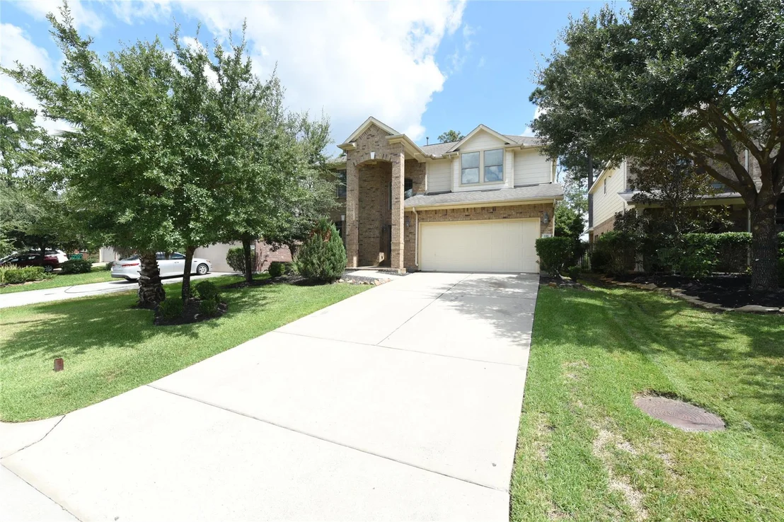 Photo of 118 E Lasting Spring Circle