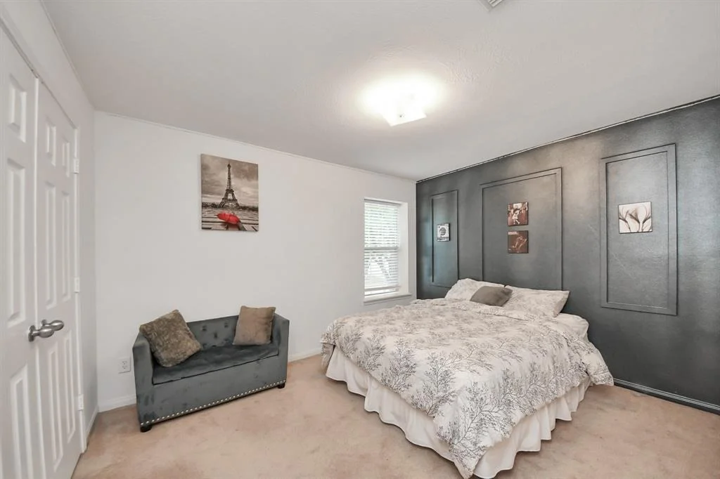 Photo of 6043 Moscone Court
