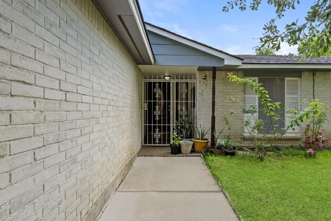 Photo of 23602 Wintergate Drive