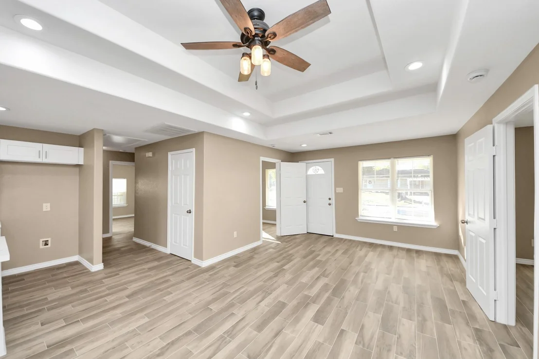 Photo of 5959 Belmark Street