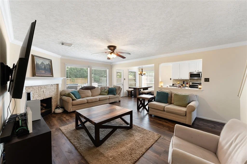 Photo of 151 N Wynnoak Circle