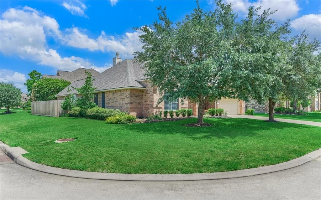 Photo of 25719 Northcrest Drive