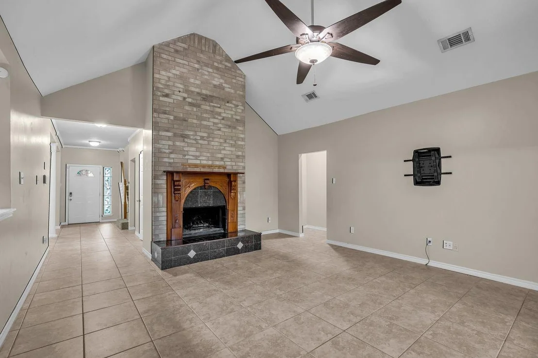 Photo of 23915 Spring Oak Drive