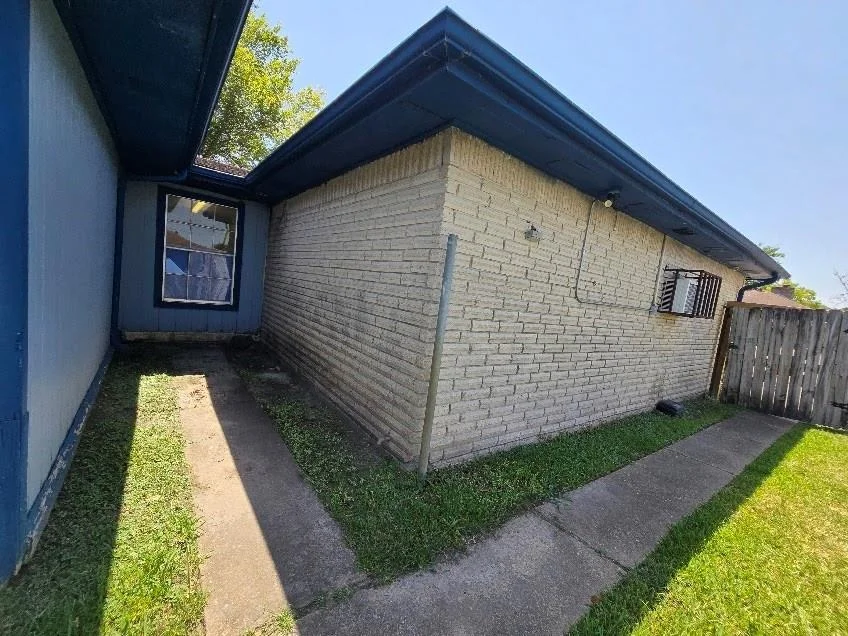 Photo of 830 Stonyridge Street