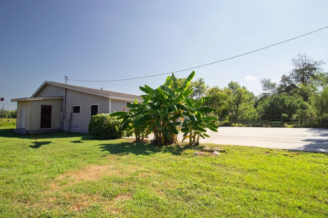 Photo of 815 4th Street