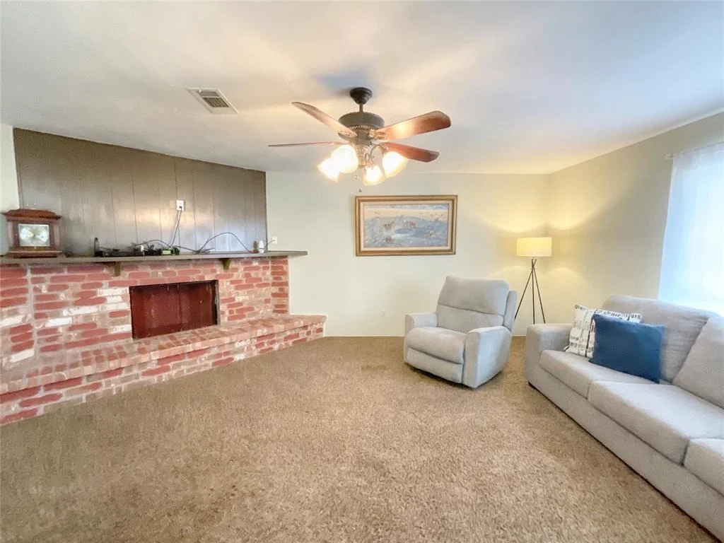 Photo of 14323 Pinewest Drive