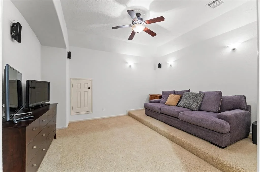 Photo of 3 N Beech Springs Circle