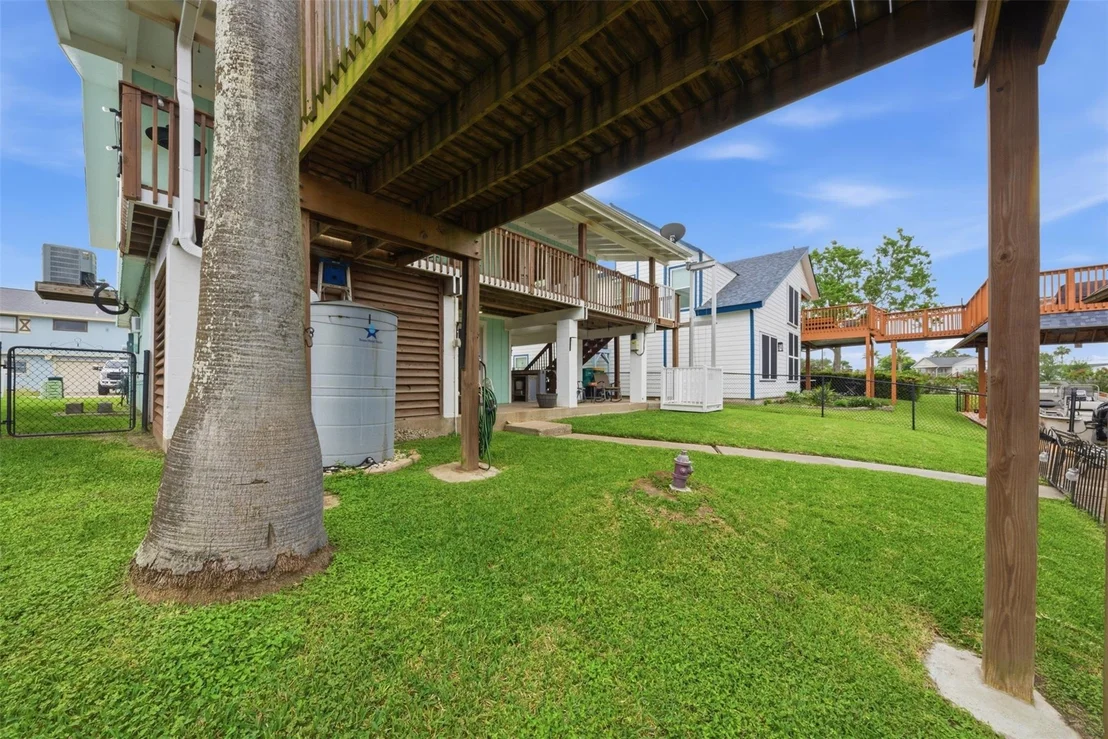 Photo of 2 S Sandpiper Street