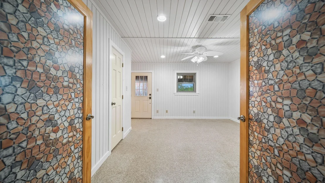 Photo of 16120 Brown Road